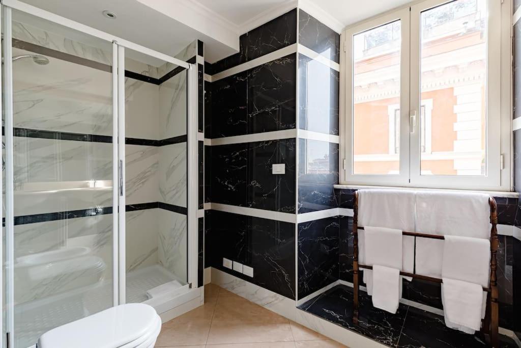 41 Nazionale Suite 41 Roma Exterior foto